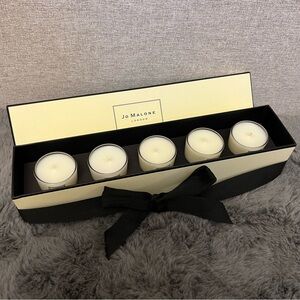 Jo Malone 5pc Miniature Candle Set
English Pear& Freesia/Peony & Blush Suede